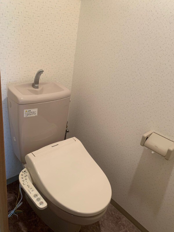 物件内観写真10　(別号室)