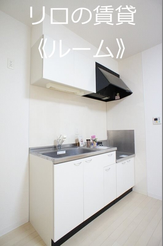 物件内観写真2　(別号室)