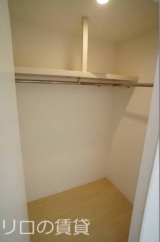 物件内観写真3　(別号室)