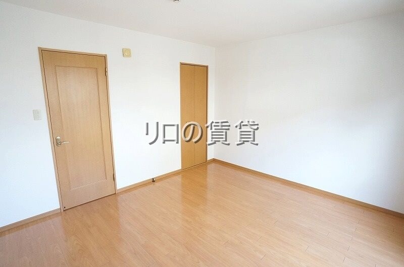 物件内観写真3　(別号室)