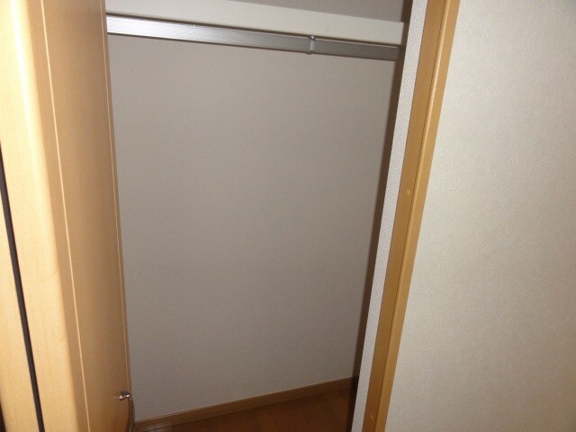 物件内観写真8　(別号室)