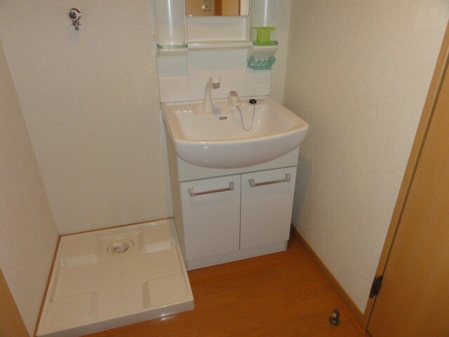 物件内観写真9　(別号室)