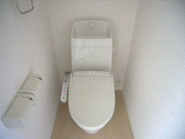 トイレ(別号室)