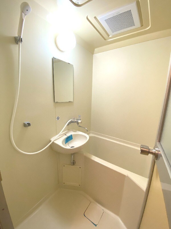 物件内観写真6　(別号室)