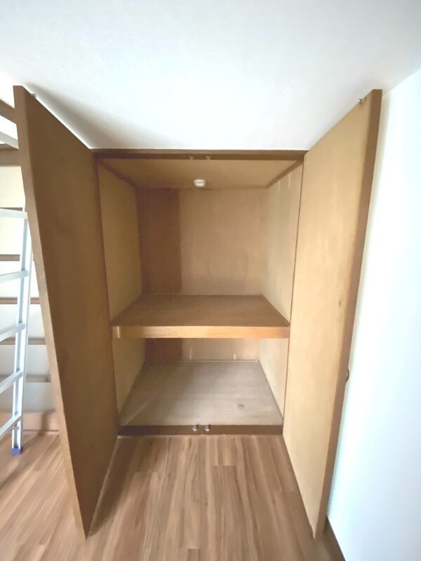 物件内観写真8　(別号室)