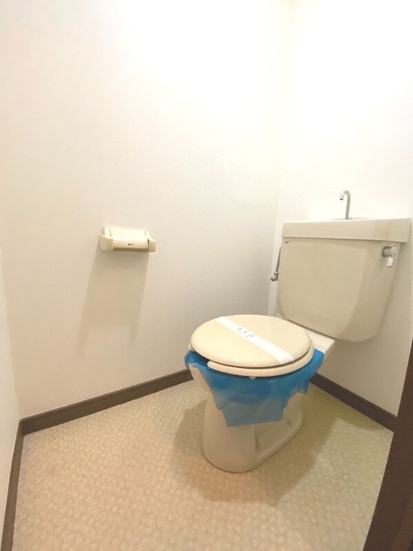 物件内観写真10　(別号室)