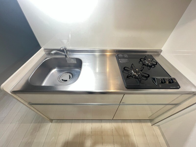 物件内観写真4　(802号室写真使用)