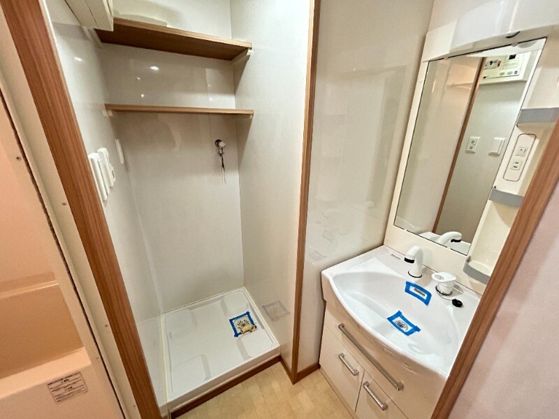 物件内観写真11　(別号室)