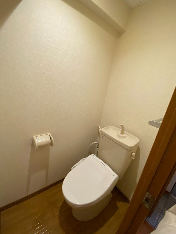 物件内観写真10　(別号室)