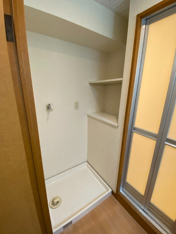 物件内観写真11　(別号室)