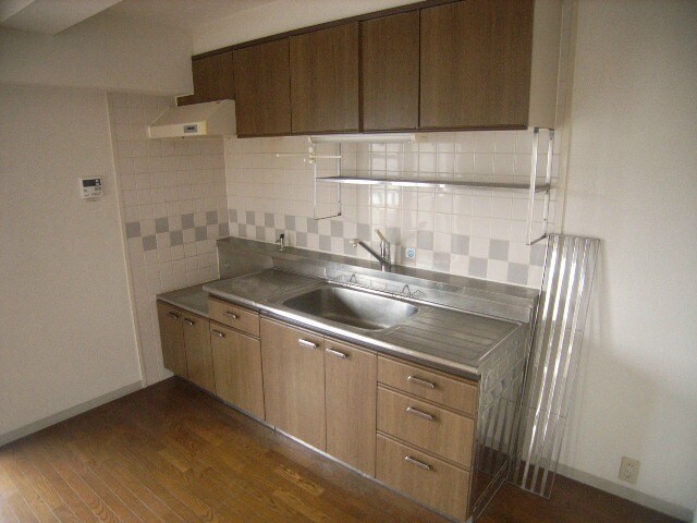 物件内観写真3　(別号室)