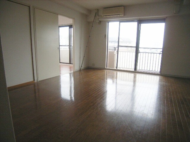 物件内観写真5　(別号室)