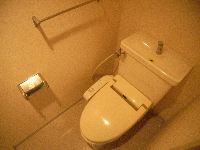 物件内観写真11　(別号室)