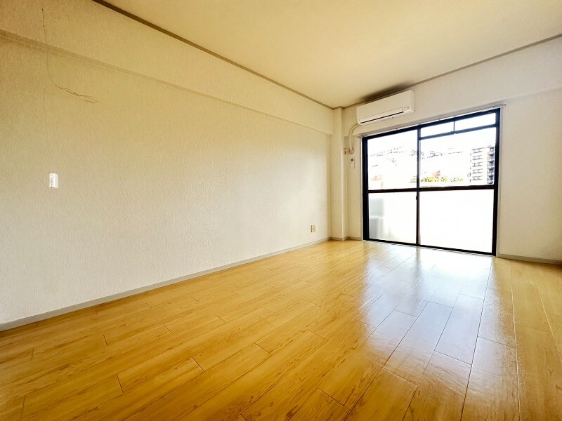 物件内観写真4　(別号室)