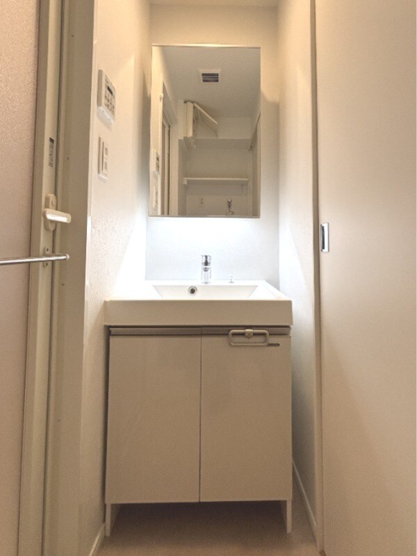 物件内観写真5　(別号室)