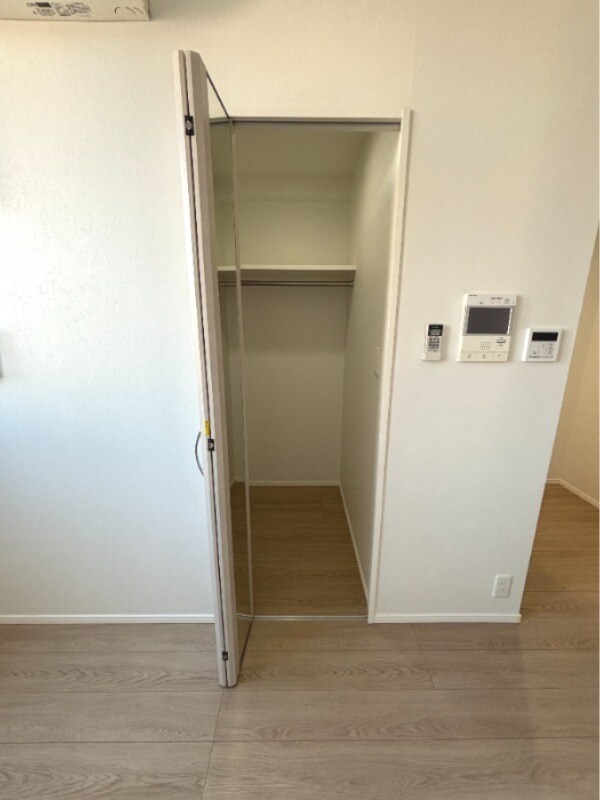 物件内観写真12　(別号室)