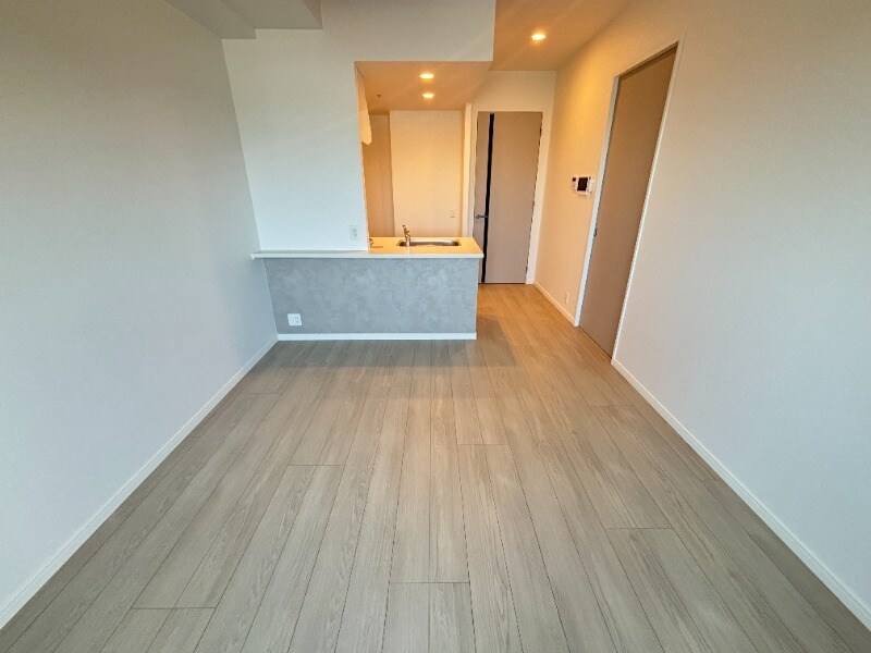 物件内観写真5　(別号室タイプ)