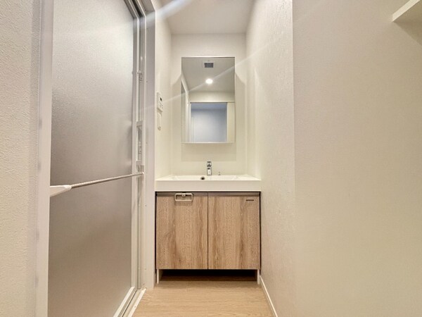 洗面所(別号室タイプ)