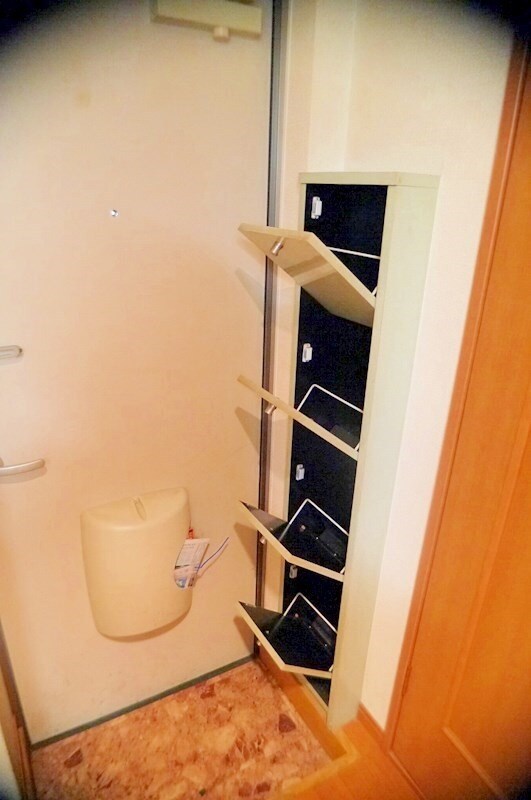 物件内観写真2　(別号室)