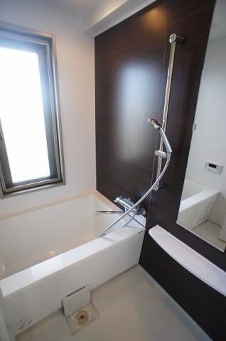 物件内観写真8　(同型タイプ)