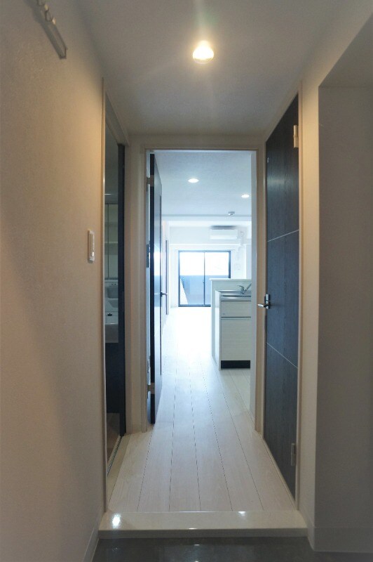 物件内観写真2　(同型タイプ)