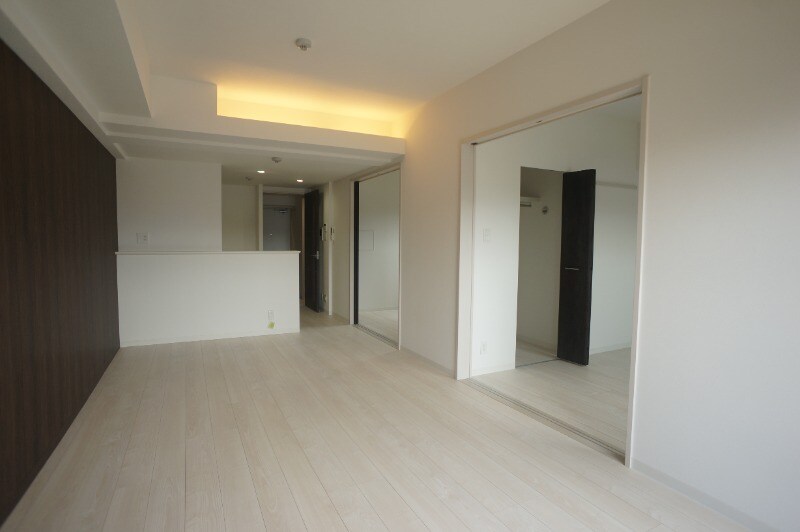 物件内観写真3　(同型タイプ)