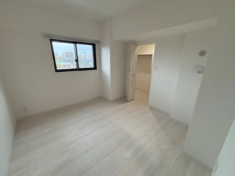 物件内観写真5　(同型タイプ)