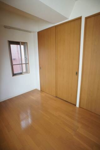 物件内観写真8　(別号室)