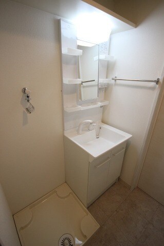 物件内観写真8　(同型イメージ)