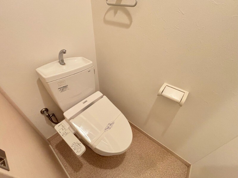 物件内観写真11　(同型イメージ)