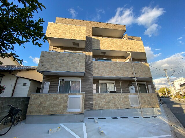 物件外観写真1　(外観)