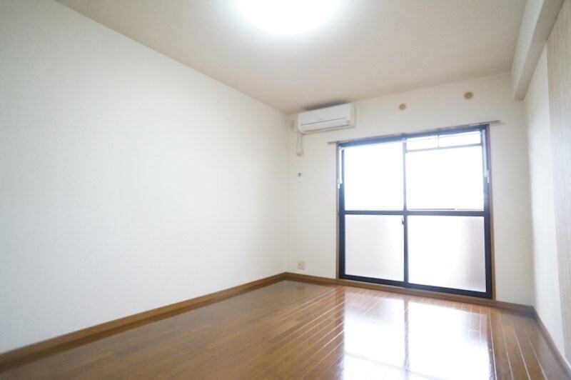 物件内観写真5　(別号室イメージ)