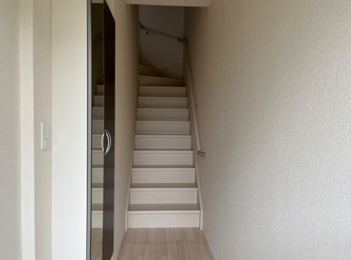 物件内観写真2　(同仕様)