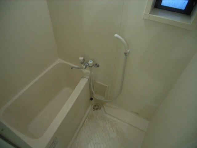 物件内観写真6　(別号室)