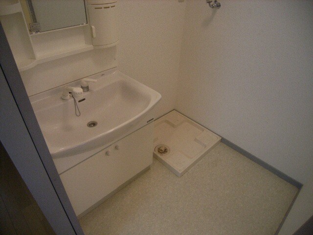 物件内観写真9　(別号室)