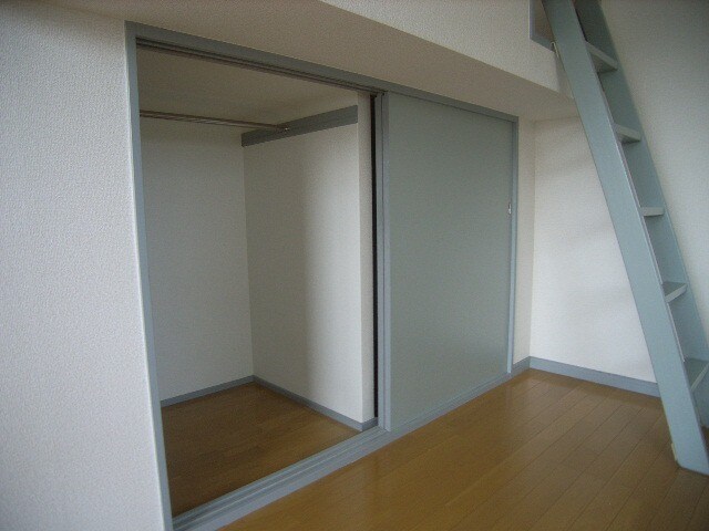 物件内観写真12　(別号室)