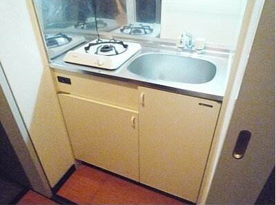 物件内観写真2　(別号室)