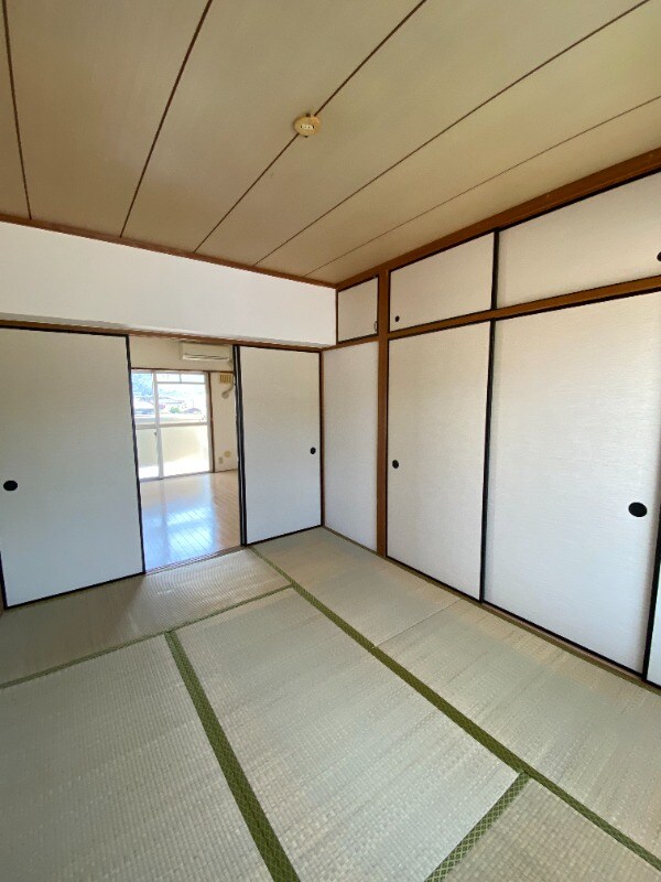 物件内観写真5　(別号室)