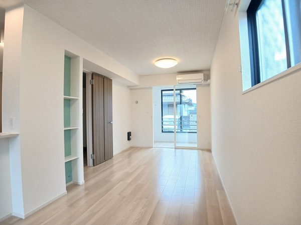 居室・リビング(同型イメージ)