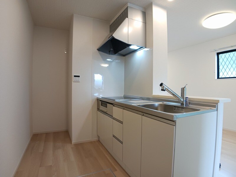 物件内観写真4　(同型イメージ)