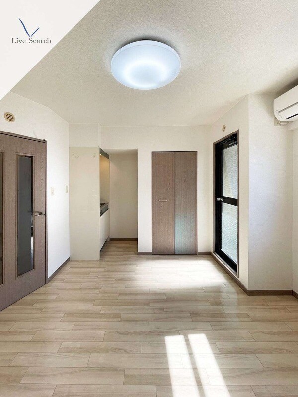 物件内観写真3　(別号室イメージ)