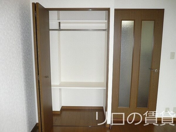 収納(別号室)