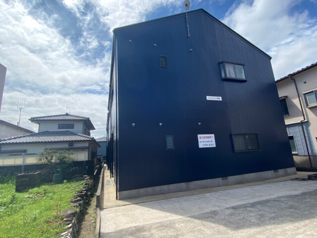 物件外観写真1　(外観)