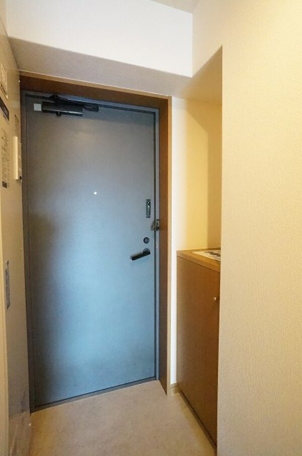 玄関(別号室イメージ)