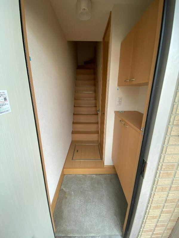 物件内観写真2　(別号室)