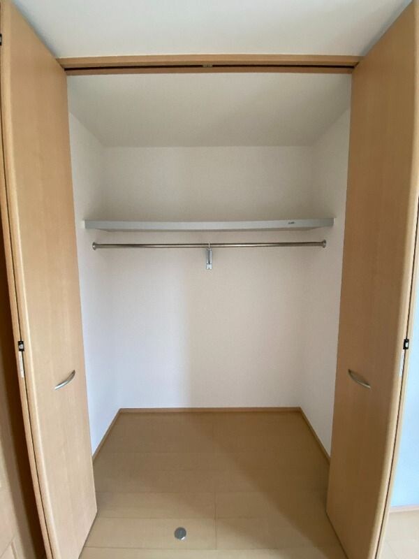 物件内観写真8　(別号室)