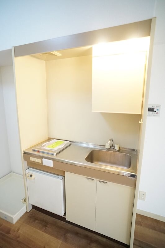 物件内観写真3　(別号室イメージ)