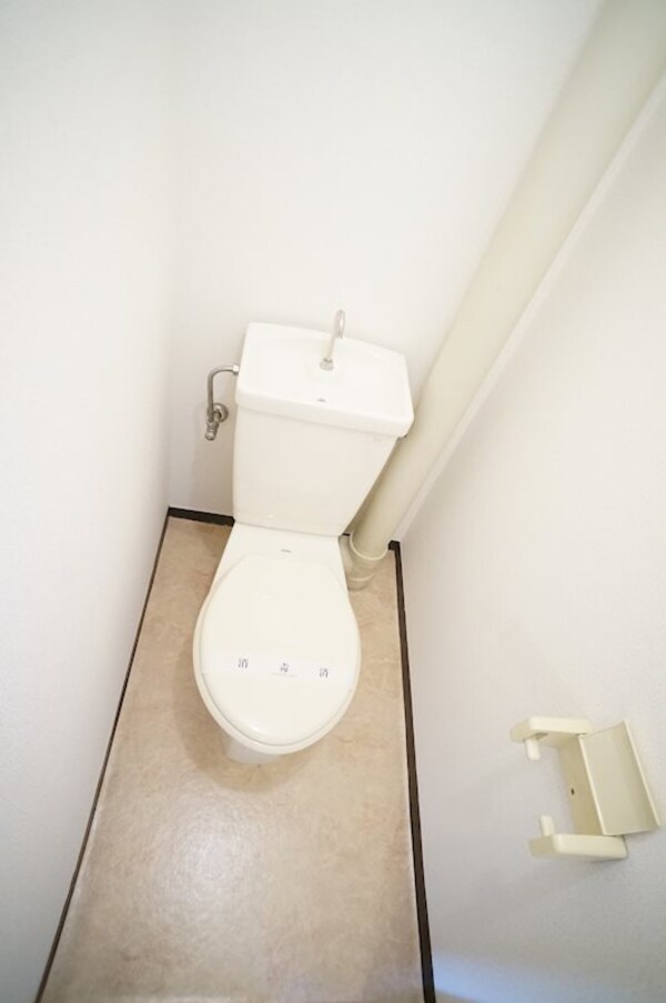 トイレ(別号室イメージ)