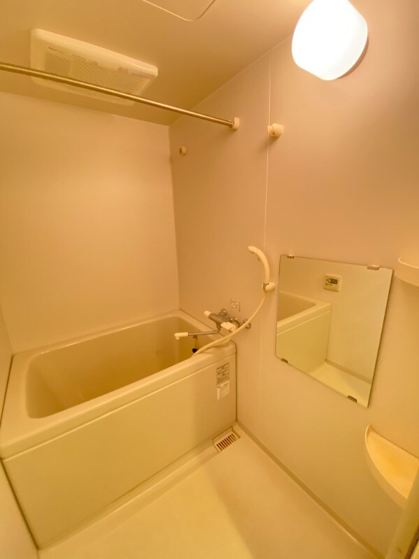 物件内観写真6　(同型)