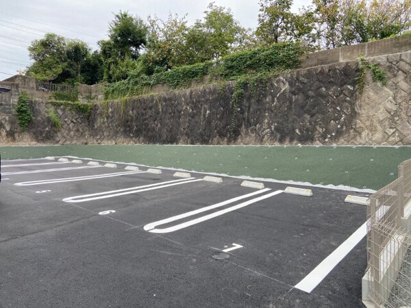 駐車場(駐車場)